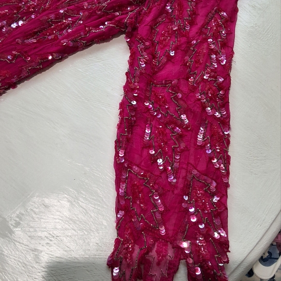 Cocktail Evening Special Event Fuscia Beaded Sequin Dress Scoop Neck 1X Pre-Love - Picture 5 of 6